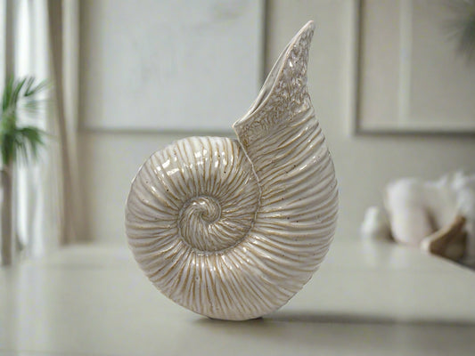 Chic Conch Ceramic Vase